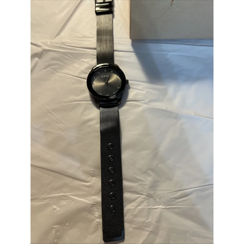 Ellen Tracy Quartz Watch